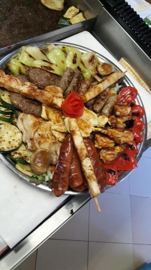 布泽特 Bungalo酒店 外观 照片